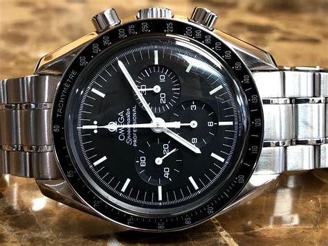 speedmaster watch manual winding